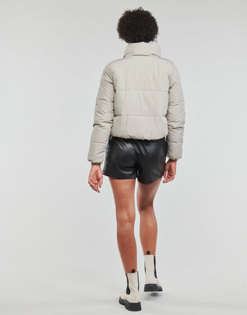 Piumino donne Only  ONLDOLLY SHORT PUFFER JACKET OTW NOOS  Bianco