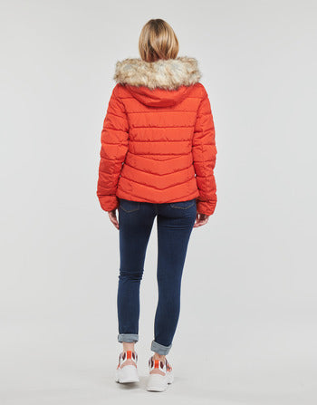 Piumino donne Only  ONLNEWELLAN QUILTED HOOD JACKET CC OTW  Rosso