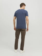 Upload the image to the Gallery viewer,JACK &amp; JONES JJESPLIT NECK TEE SS NOOS, T-shirt Uomo - Blu, Verde, Nero
