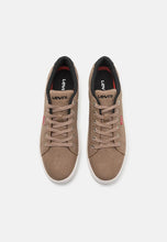 Upload the image to the Gallery viewer,Levi&#39;s Sneakers Courtright, Sneaker Da Uomo - Sand
